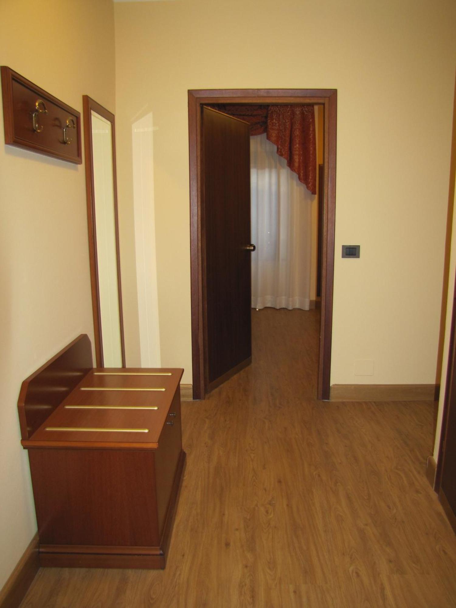 Hotel Ristorante Combolo Тельо Екстериор снимка